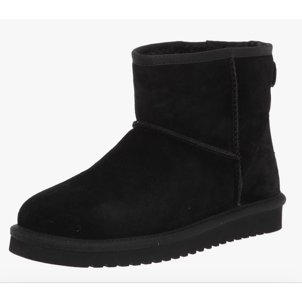 Women's Koolaburra by UGG Black Ankle Boots & Booties Size 6